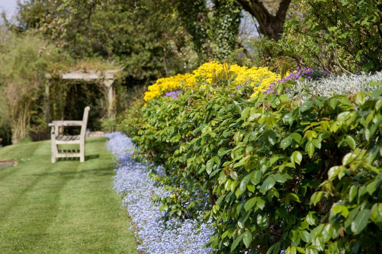 Bed and Breakfast The Old Manor House Halford  Экстерьер фото