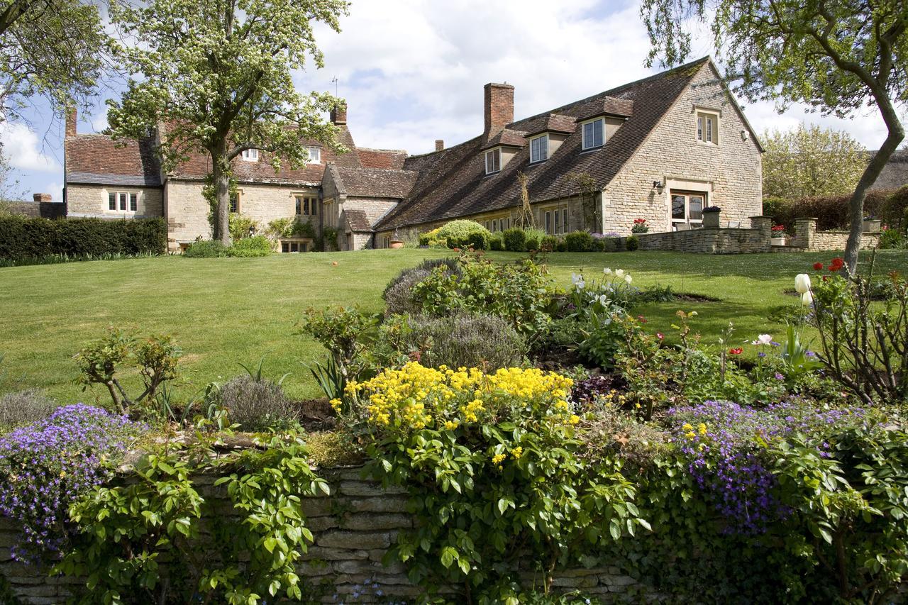 Bed and Breakfast The Old Manor House Halford  Экстерьер фото